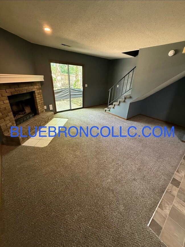 Photo - Spacious 3 bedroom townhome with attached 1 car garage