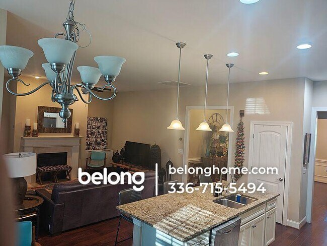 Photo - 139 N Freeman Dr