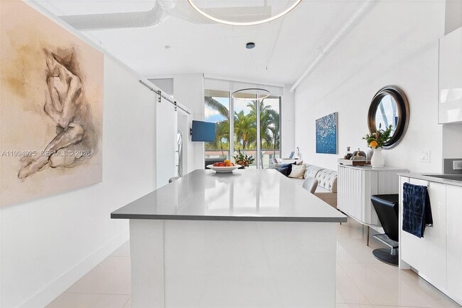 Photo - 3029 NE 188th St Unidad 419