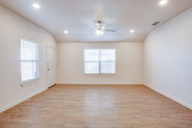 Photo - Cooper Schools/ Southwest Corridor/New Construction