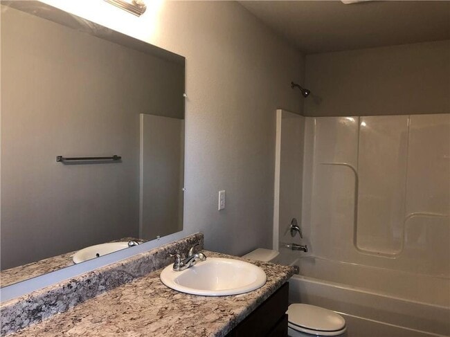 Photo - 1349 S Kingfisher Ln