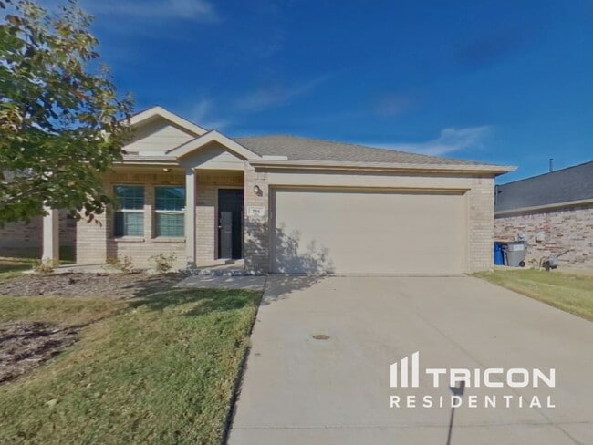 Building Photo - 746 Bayonet St