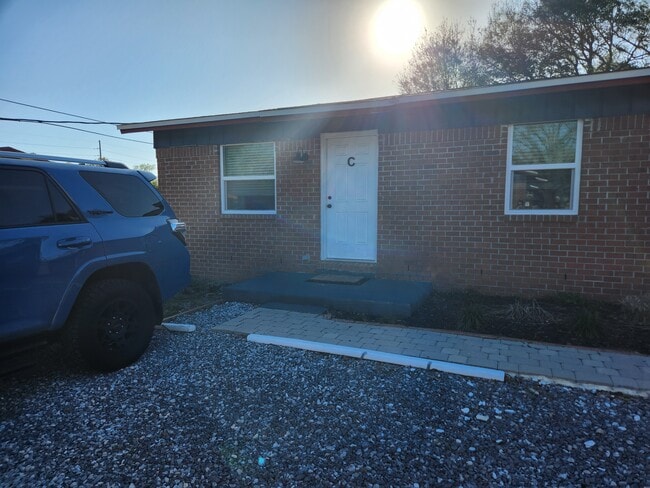 Photo - 708 Shady Lane Dr Unit C