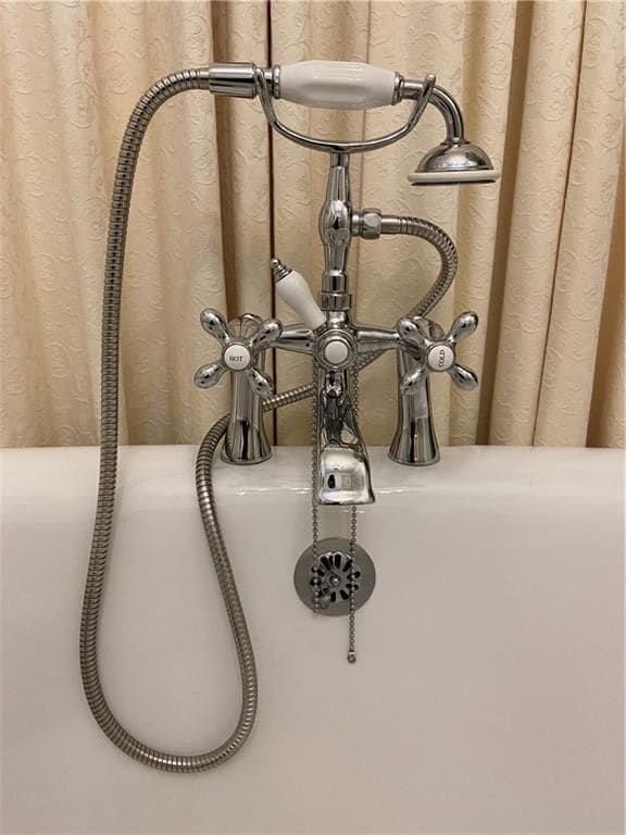 Photo - 650 Elbert St SW