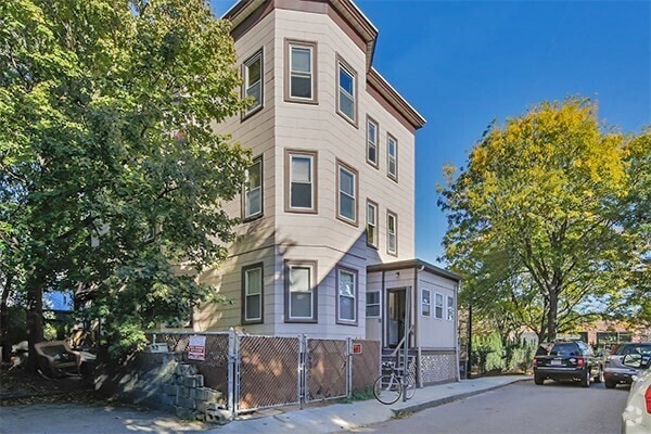 Building Photo - 15 Stone Ave Unit 2 Rental