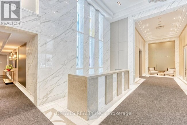 Photo - 111 Champagne Ave S Unité 1901