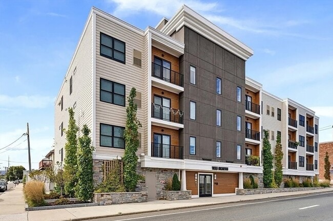 Building Photo - 1133 N Shore Rd Unit 404