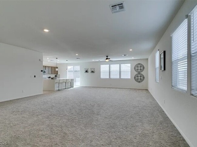 Photo - 6985 Solano Cyn Ave