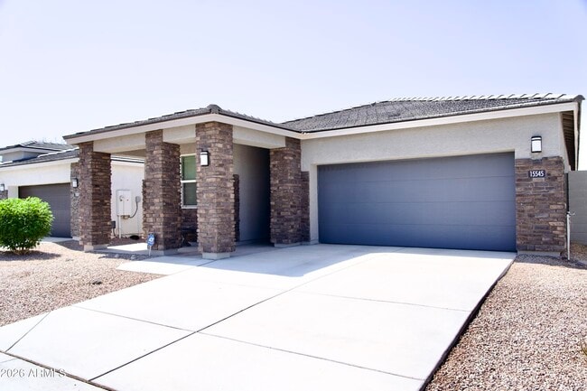15545 W Smoketree Dr
