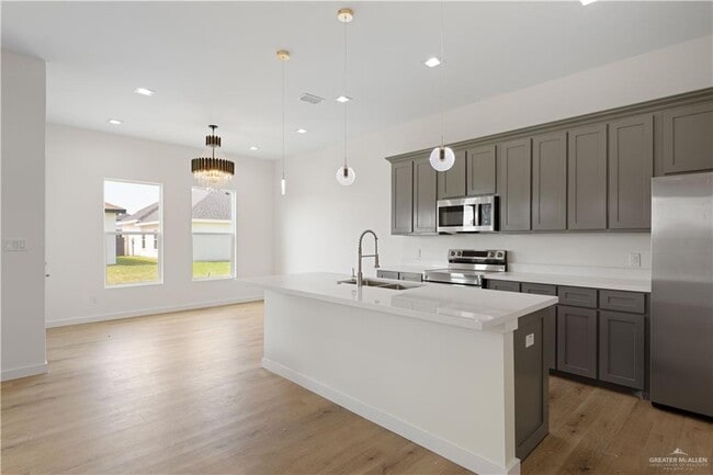 Photo - 1008 N Trinity St