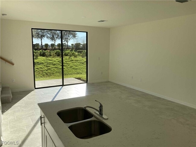 Photo - 14011 Oviedo Pl