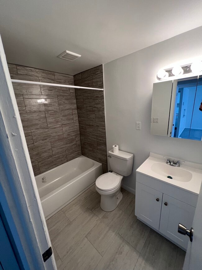 Photo - Sunset Apartments