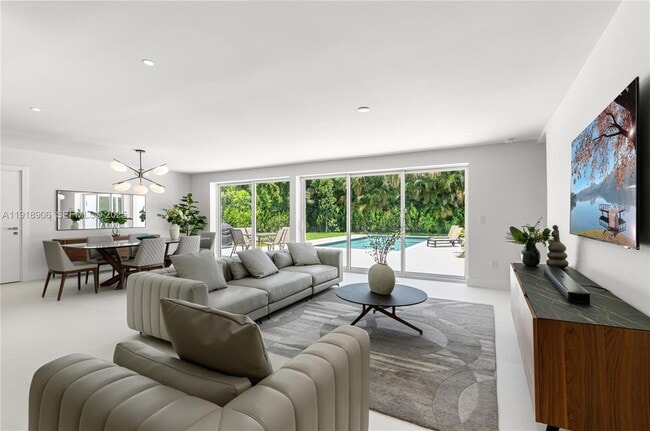 Building Photo - 45 NE 104th St