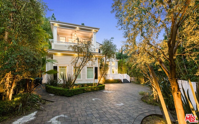 Photo - 1836 Laurel Canyon Blvd