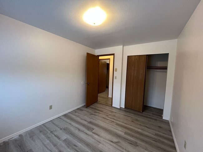 4804 Bonnie Ln
