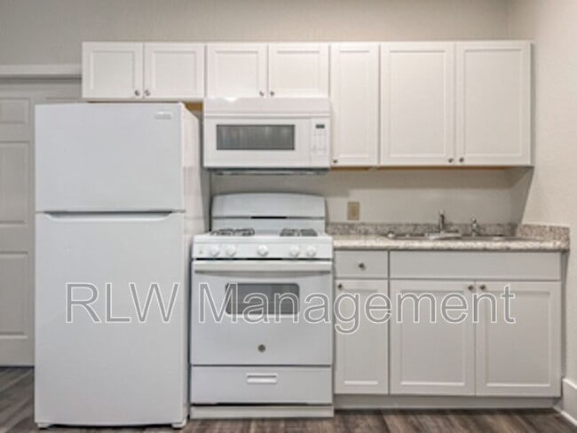 Photo - 11 N Central Ave