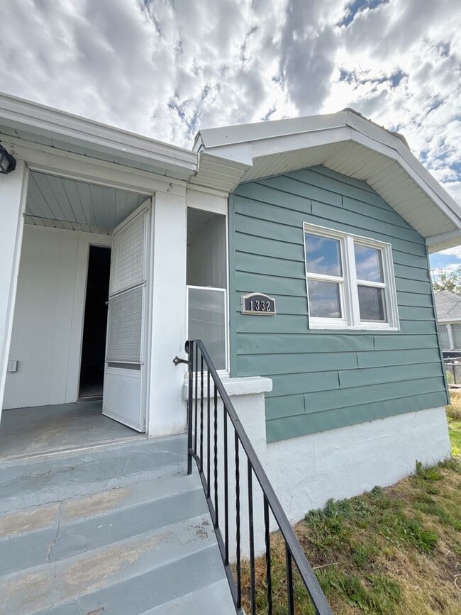 Building Photo - Charming 3 Bed, 2 Bath Home in Pocatello!