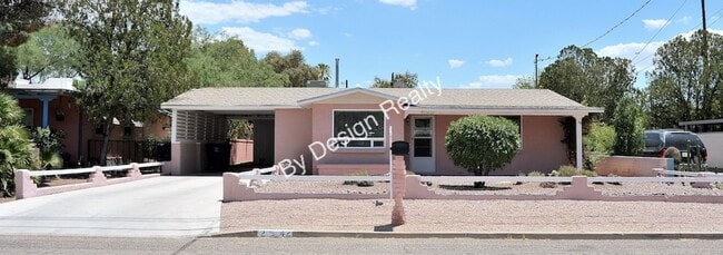 Photo - Hedrick Acreage 2 Bed 1 Bath Mid Century Bungalow with Modern Remodel