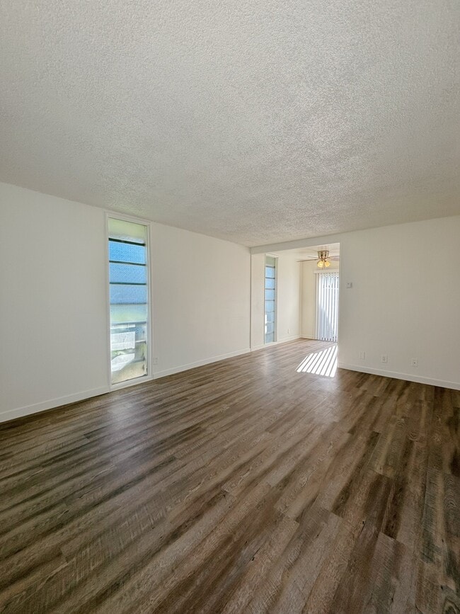 Photo - 167 W Guinida Ln