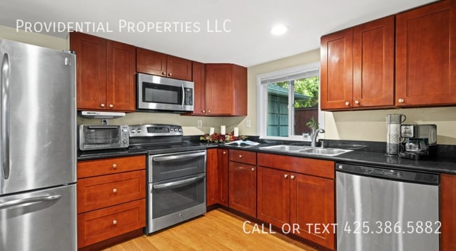 Photo - 13461 Redmond Wy