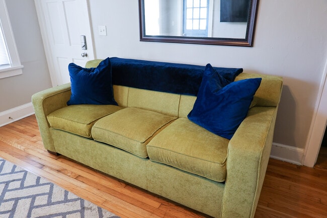 Photo - Blue Door Apartments Unit 1304