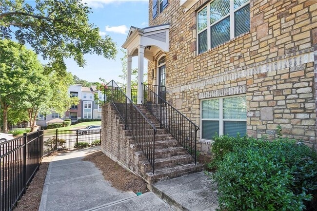 Photo - 4210 Morrison Wy