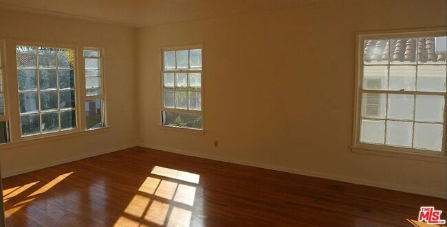 Photo - 455 Hayworth Ave Unit 1