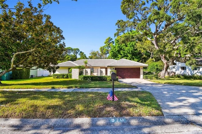 Photo - 970 Rolling Hills Dr