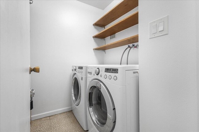 Photo - 1141 Verdemar Dr