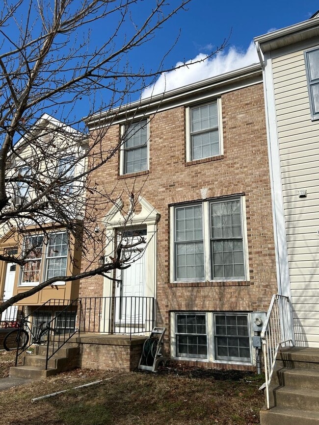 Photo - 658 Corsica Ave