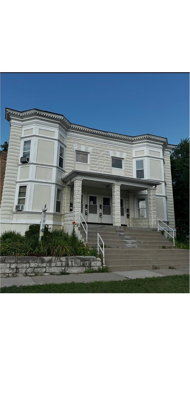 Building Photo - 424 N Parker Dr Unit 3A