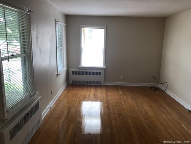 Photo - 722 Knapps Hwy Unit 722