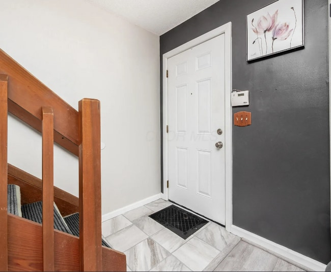 Photo - 4862 Stoneybrook Blvd