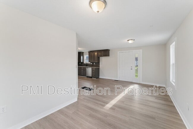 Photo - 247 Shadyside Ave