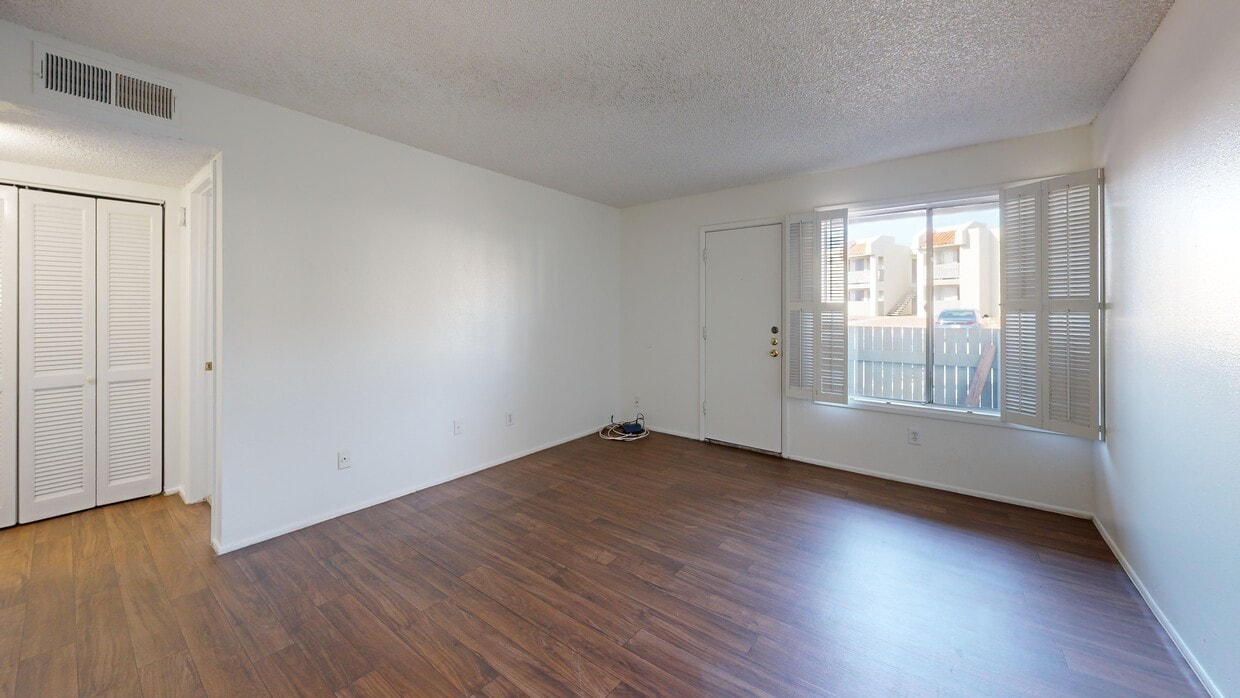 Photo - Valley View Apartments