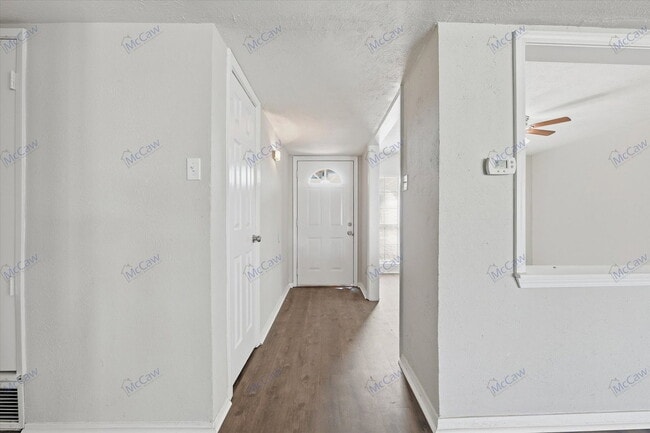 Photo - 7400 Butternut Ct