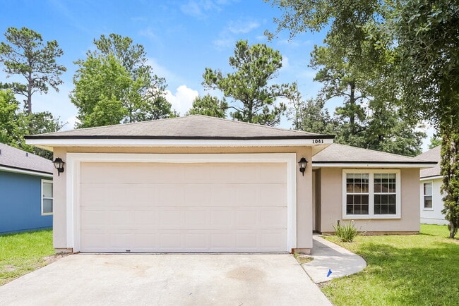 Photo - 1041 Cherry Point Way House