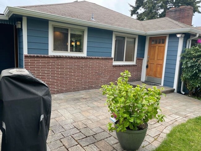 Photo - 8520 19th Ave NW