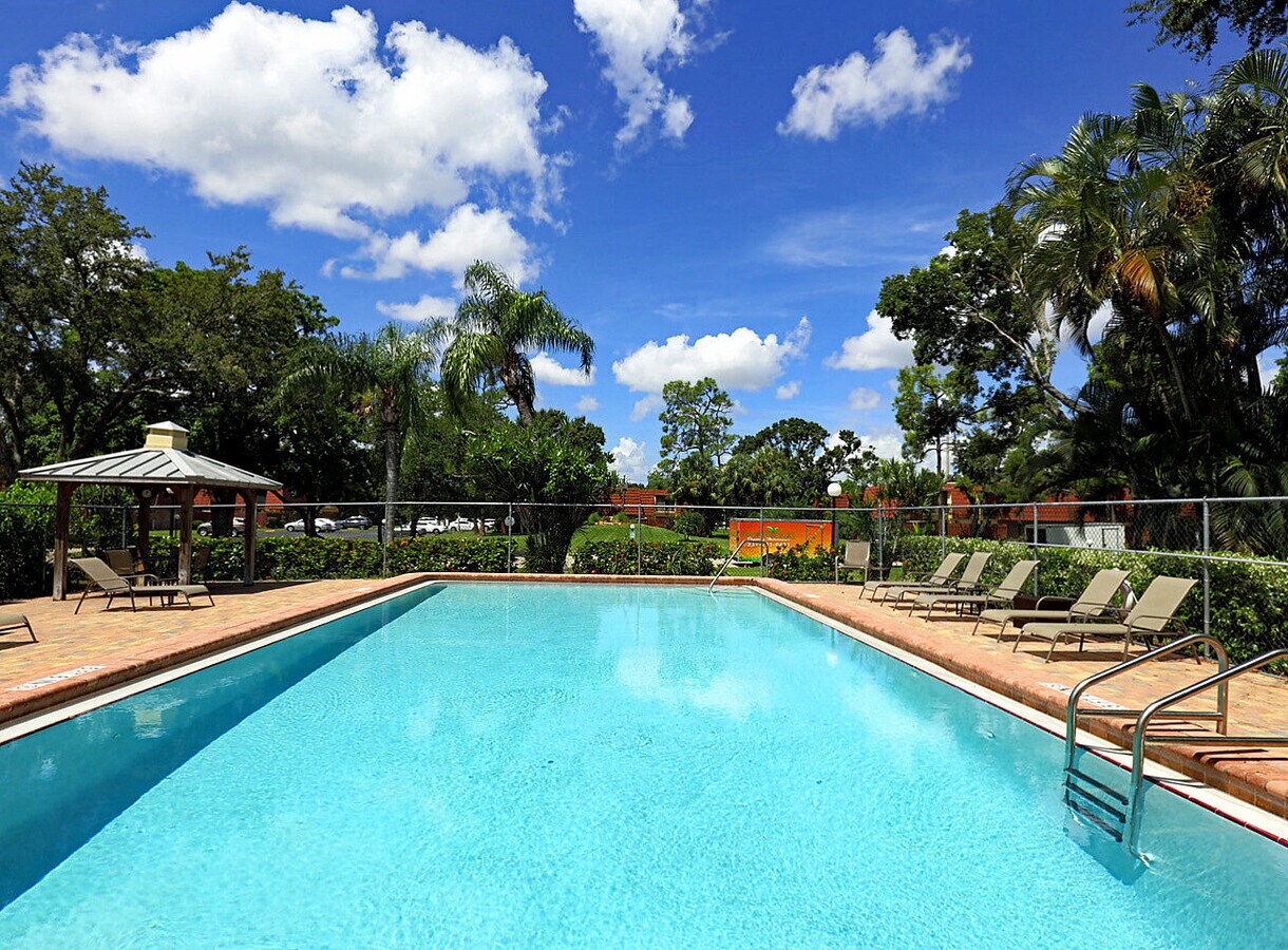 Photo - Parkwoods 12341-2 Unit 12341 Woodrose Court, 2