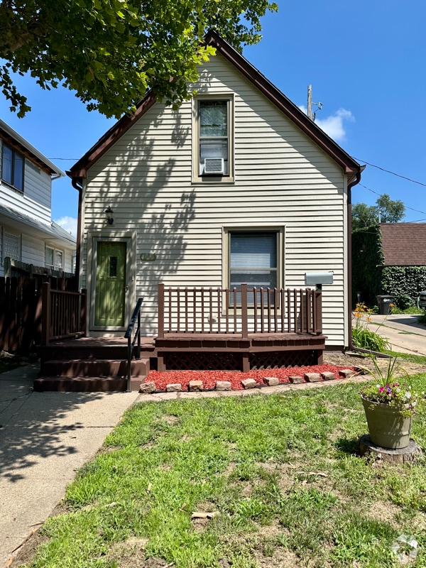 Building Photo - 3059 Hanscom Blvd Rental