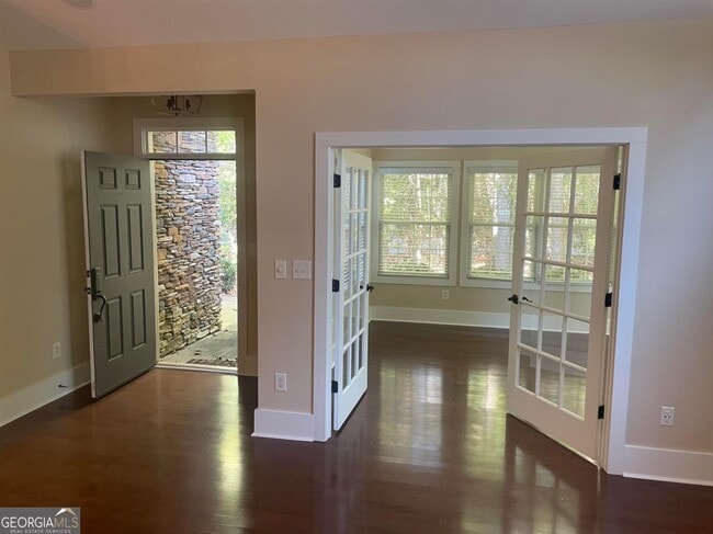 Photo - 142 Edgewood Ct