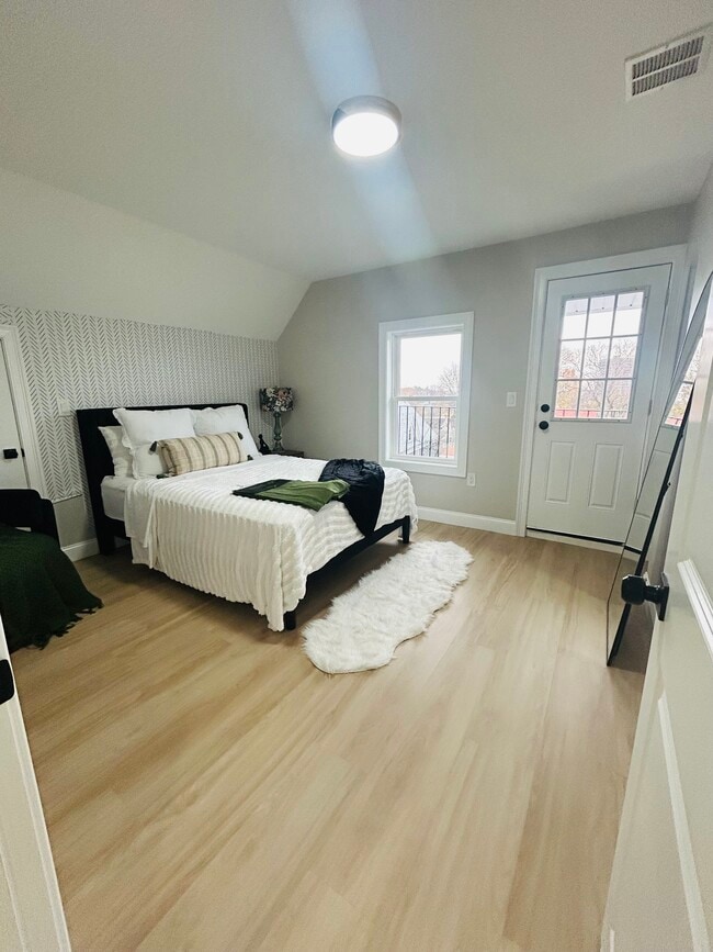 Photo - 9 Dennison St Unit 2