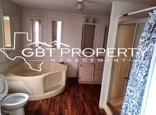 Photo - Single Wide Casa