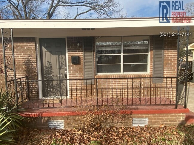 Photo - 2214 Coors Dr