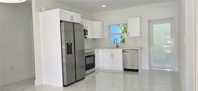 Photo - 5218 29th St SW