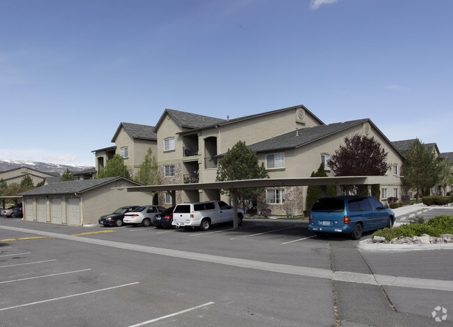 Photo - SOUTH PEAK BY VINTAGE