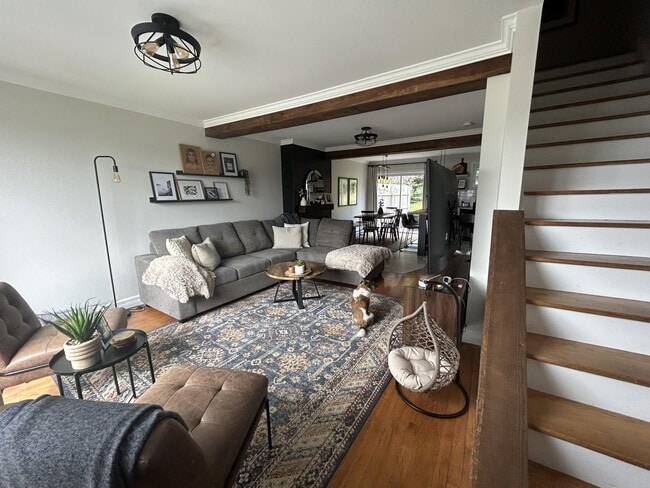 Photo - 114 Cumberland Crescent