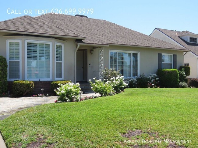 Building Photo - 1212 N Story Pl