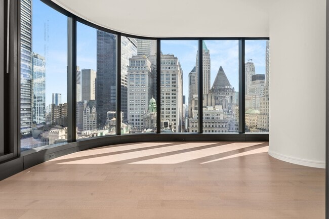 Photo - 125 Greenwich St