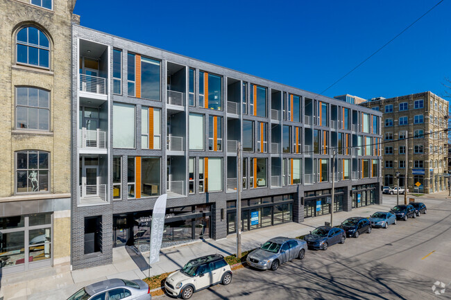 Building Photo - Timber Lofts MKE